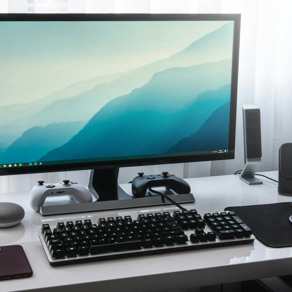 Kestrel 27-inch 4K USB-C monitor on an adjustable stand