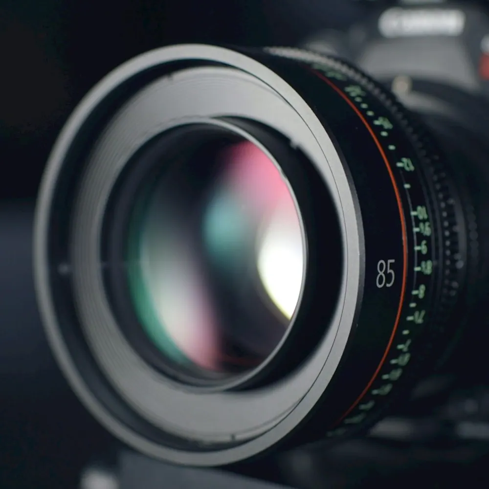 Close-up of the Northgate Field mirrorless camera lens